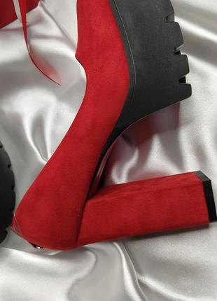 Остання пара! туфлі яскраво  червоні  на високому каблуку   girnaive4 фото