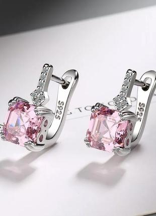 Сережки срібні 925 з цирконієм.