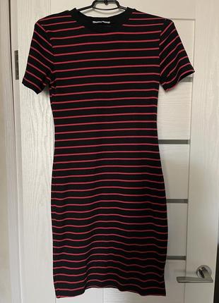 Платье платье zara размер с-м