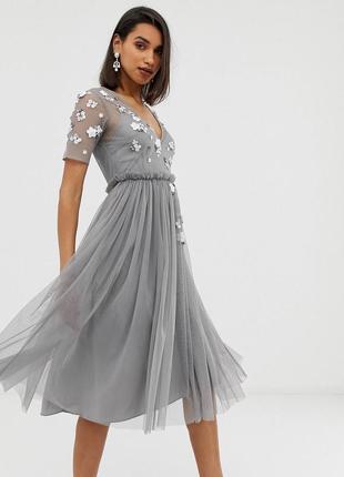 Платье миди в стиле футболки asos design с объемной отделкой и сетчатой ​​юбкой asos design
