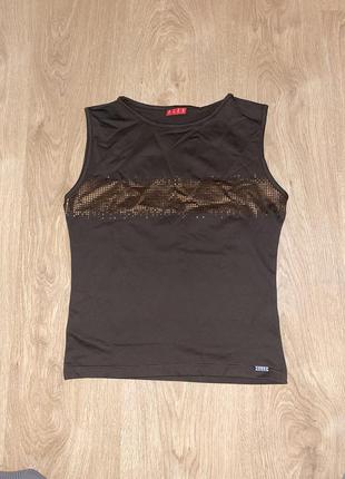 Жіноча коричнева футболка для прогулянок чи спорту