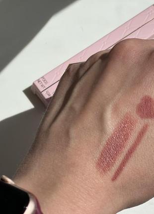 Олівець для губ charlotte tilbury lip cheat pillow talk2 фото