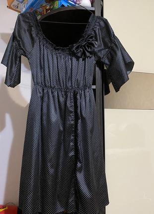 Сукня жіноча чорна