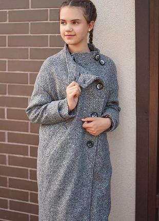 Подростковое молодежное пальто весна-осень