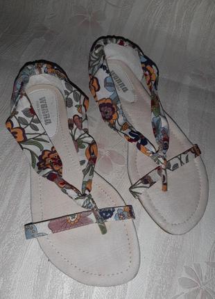 Квіткові тканинні босоніжки, в'єтнамки