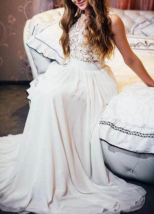 Шикарное свадебное платье3 фото