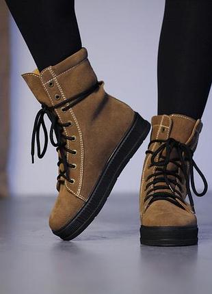 Замшевые женские зимние рыжие ботинки на платформе на шнурках натуральная замша