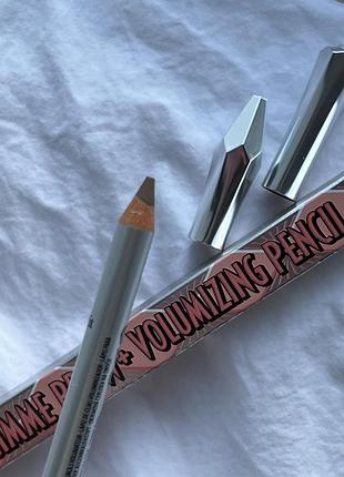 Benefit gimme brow+ volumizing pencil водостійкий олівець для брів для об'єму 3 walk light brown