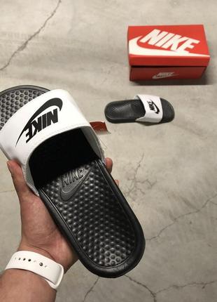 Шлепанцы женские  nike benassi black white 24 фото