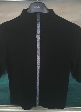 Очень оригинальная блуза 44 размера