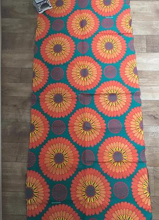 Підстилка на пляж. пляжна підстилка.яскрава підстилка. міцна підстилка. підстилка квіти