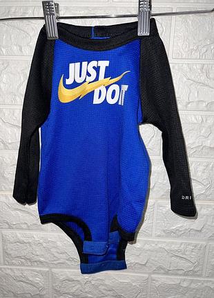 Бодик nike