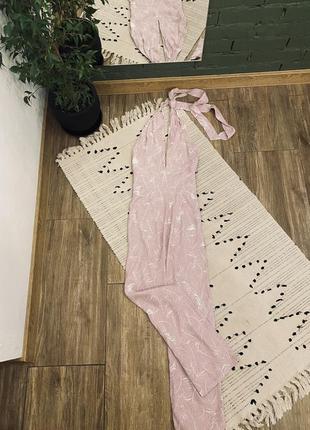 Шикарный комбинезон от h&m🌿