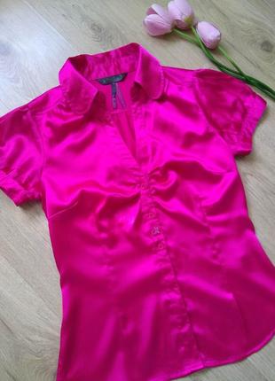 Яскрава рожева атласна блузка з рукавом-ліхтариком/приталена блузка фуксія3 фото