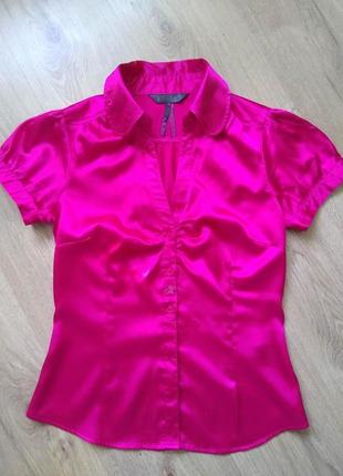 Яркая розовая атласная блузка с рукавом-фонариком/приталенная блузка фуксия4 фото