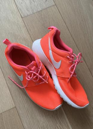 Кроссовки nike