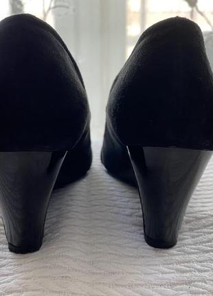 Шикарные замшевые/лакированные туфли на платформе! 24,5 см стелька3 фото