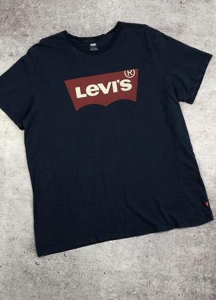 Футболка levi's