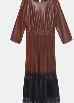Мега стильное zara платье  кожа с кружевом низ плиссе9 фото