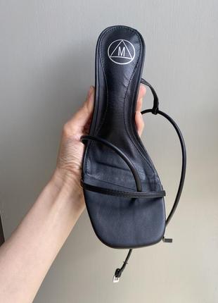 Трендовые босоножки