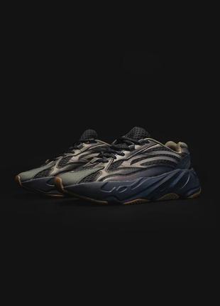 Adidas yeezy boost 700