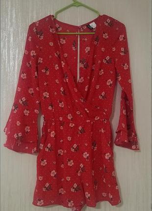 Очень красивый комбез divided