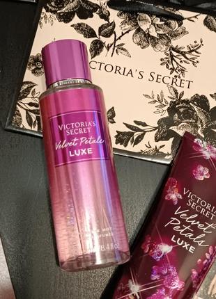 Парфумований міст спрей velvet petals luxe оригінал victoria's secret виктория сикрет вікторія сікрет2 фото