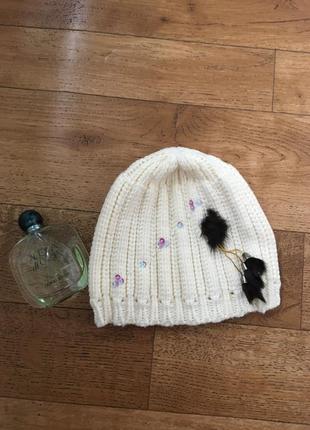 Зимняя шапка. красивая шапка.крутая шапка. шапка с бусинами.стильная шапка1 фото