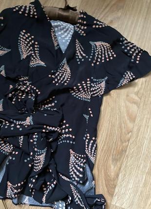 Актуально красивая блуза на запах качественная шелк распродаж2 фото