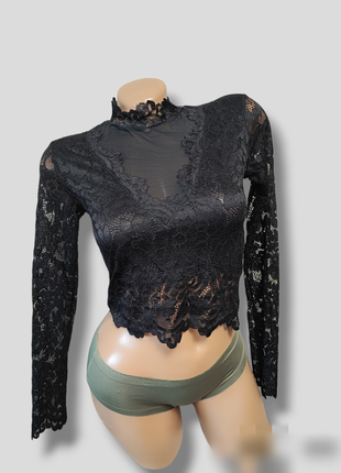 Мереживний топ укорочена блуза