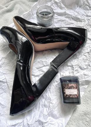 Лакированные черные кожаные туфли лодочки fabio monelli8 фото