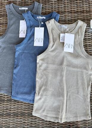 Маєчки від zara
