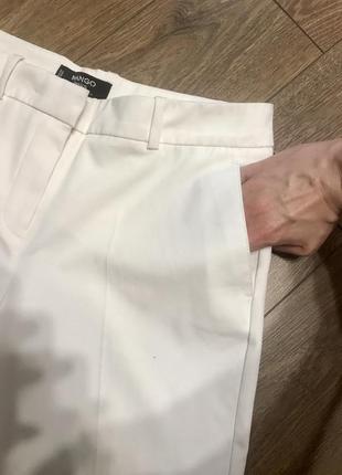 Белые классические брюки от mango, 38 размер, цена 150 грн. только сегодня4 фото