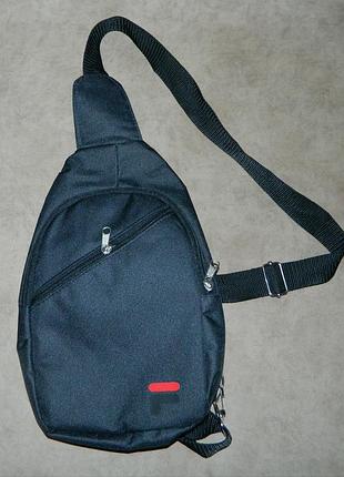 Мужская спортивная тканевая сумка через плечо слинг рюкзак бананка crossbody черная