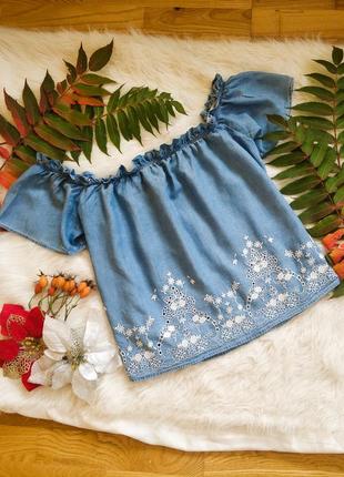 Шикарна кофта з опущеним рукавом рюшкой new look.