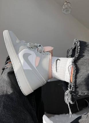 Знижка 36 nike air 1 retro grey pink жіночі кросівки найк джордан сірі з рожевим высокие кроссовки скидка серые с розовым10 фото