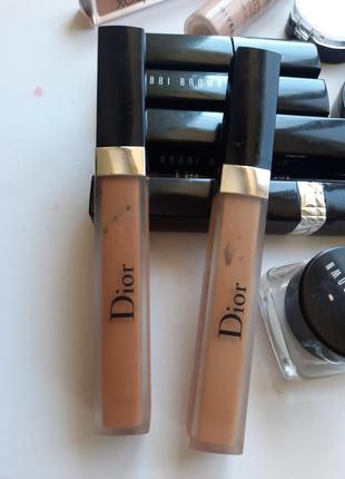 Коректор dior