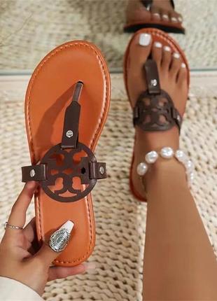 В'єтнамки tory burch