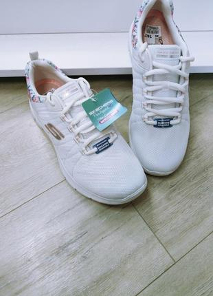 Кроссовки женские skechers