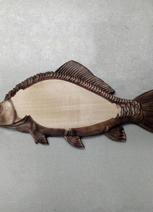 Доска разделочная декоративная, подарочная доска резная с рыбой из дерева, доска для подачи размер 28 х 14 см.4 фото