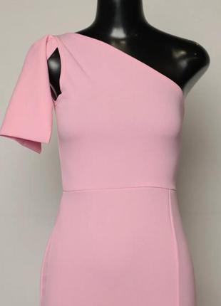 Розовое платье с вырезом на ноге5 фото