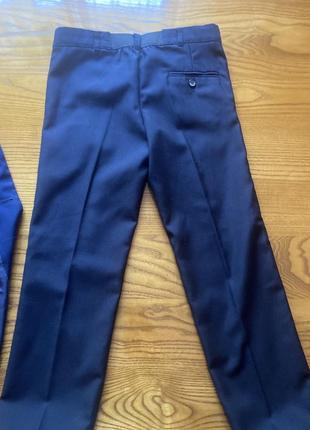 Классический костюм для мальчика 128см.( пиджак+брюки)4 фото
