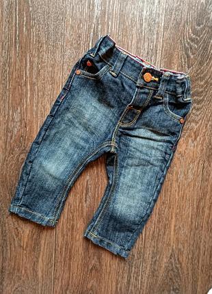 Джинси next