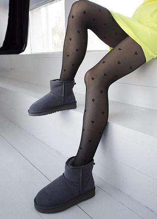 Шикарні жіночі замшеві зимові уггі/ чоботи/ черевики ugg classic mini grey😍 (з хутром)4 фото