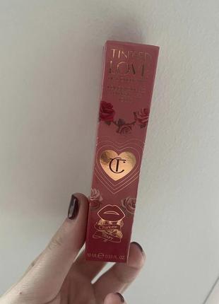 Charlotte tilbury tinted love тинт для губ и щек в оттенке love chain
