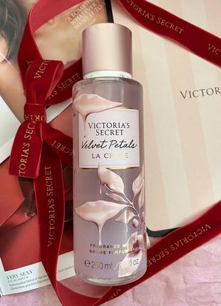 Victoria secret velvet petals la crème fragrance mist3 фото