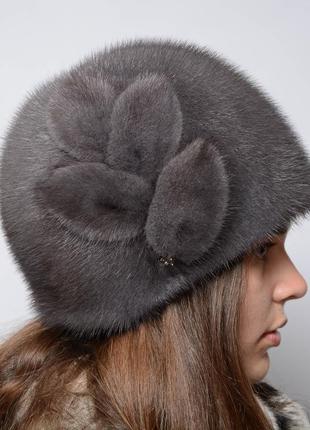Женская зимняя норковая шапка "шарик листочки" ирис