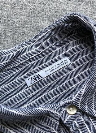 Шикарна сорочка zara herringbone textured shirt navy/white8 фото