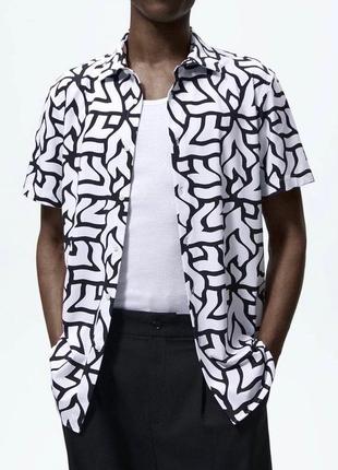 Летняя рубашка zara slim fit hawaiian shirt white/black1 фото