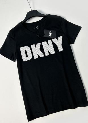 Женская черная футболка dkny2 фото